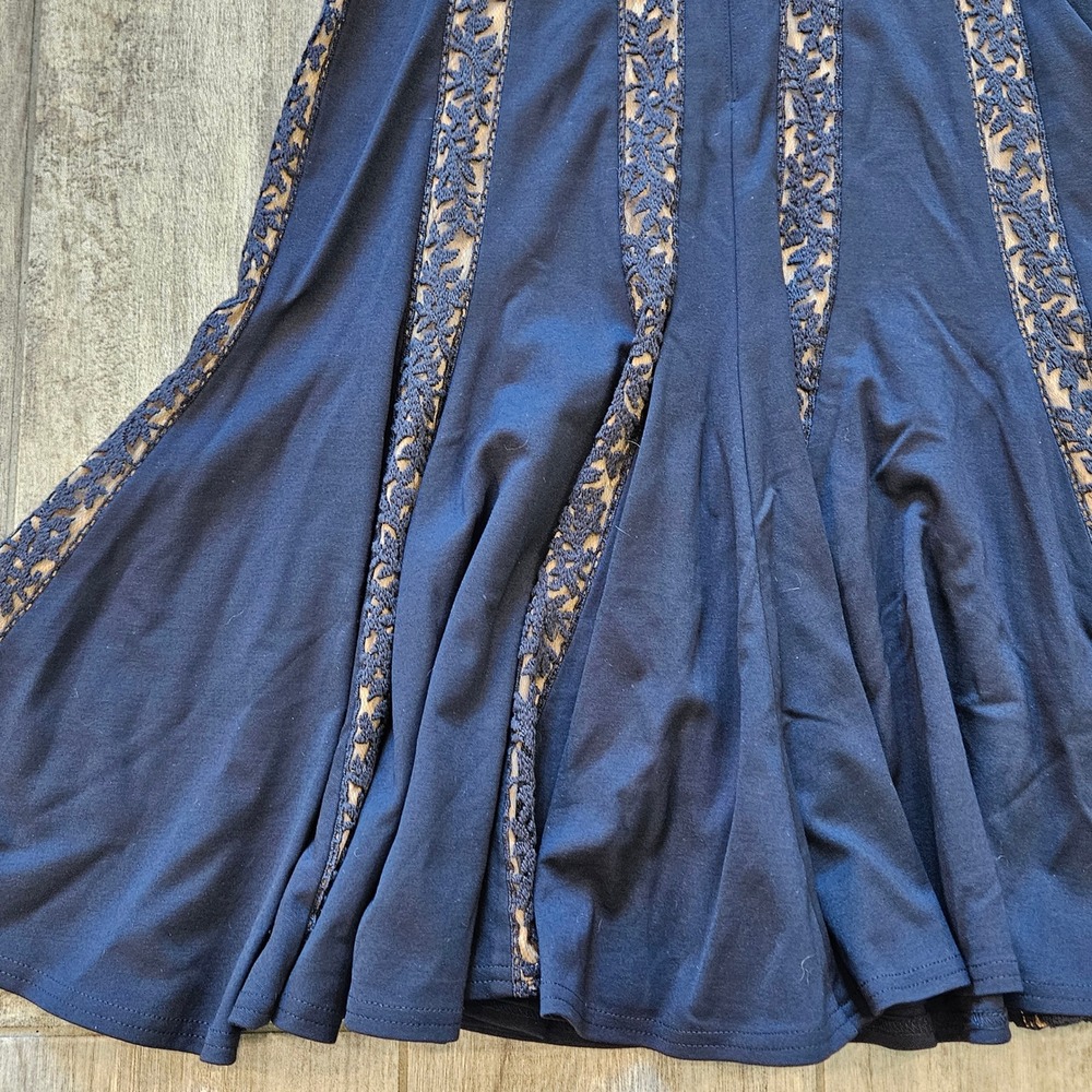 Tadashi Shoji Pintuck Jersey and Lace Dress Size S Navy Fit Flare Formal Elegant - Picture 7 of 10